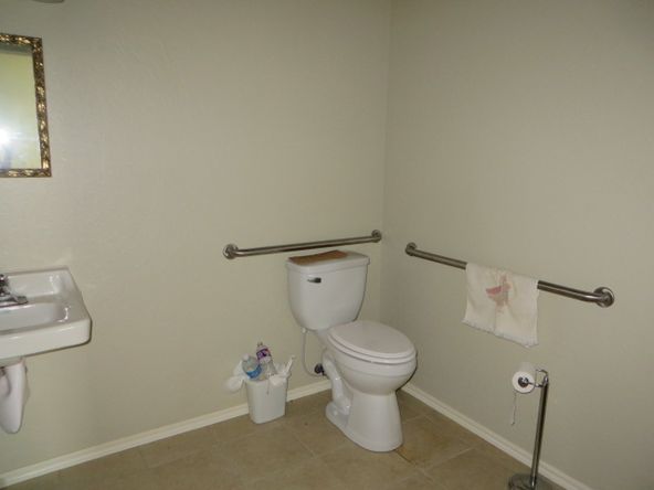 317 W Iowa Ave, Chickasha, OK 73018